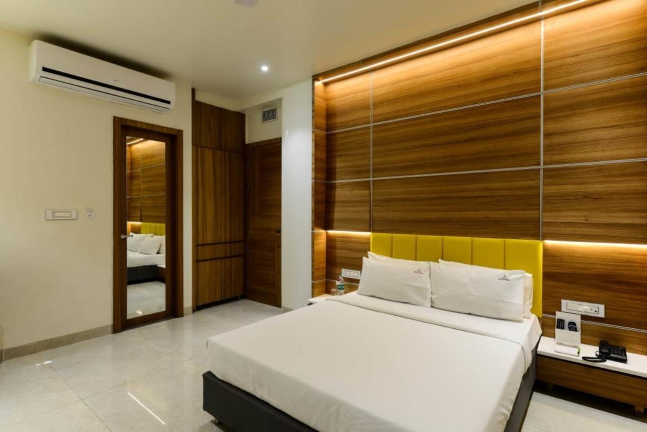 The Hubstreet Hotel,Bhopal Exterior foto